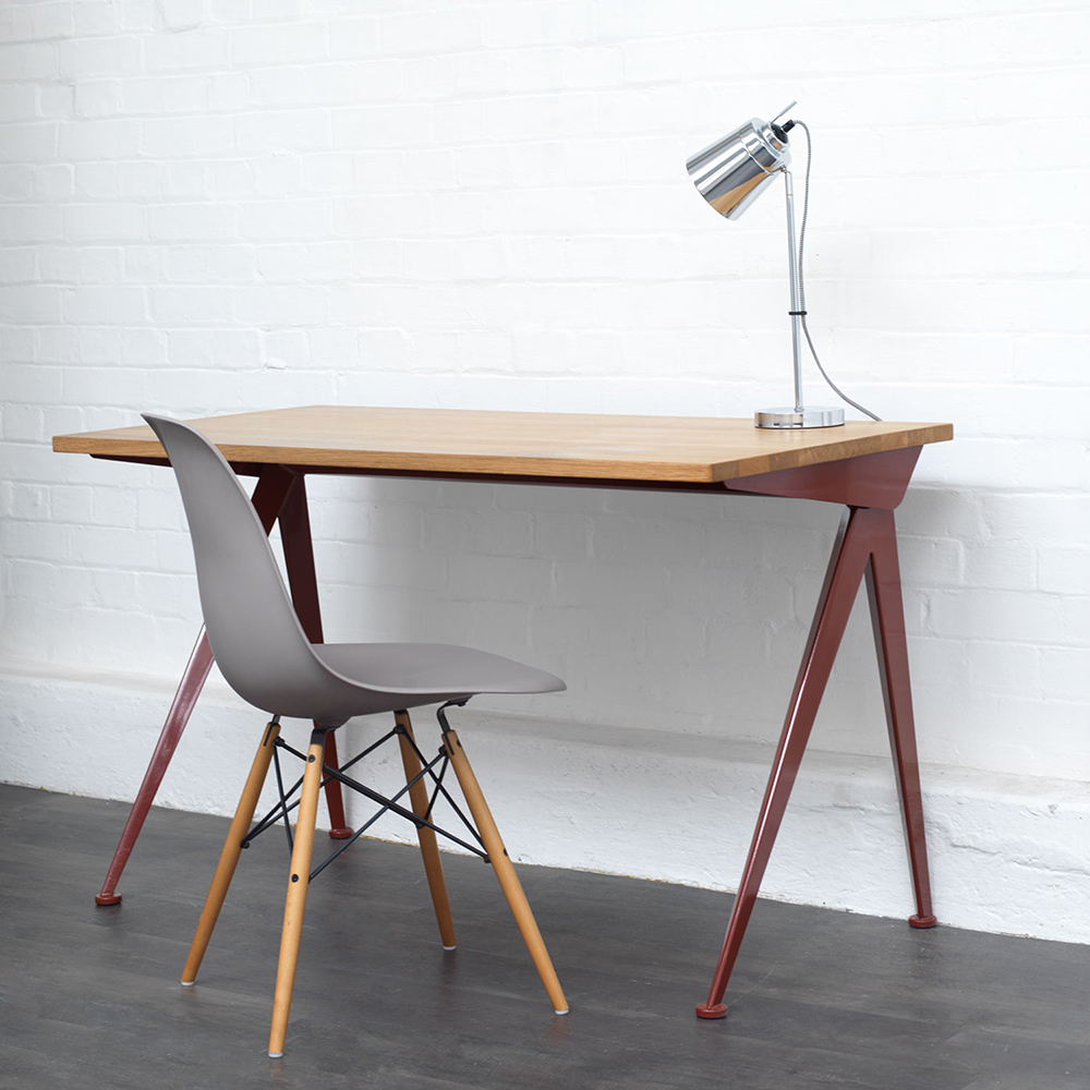 华体会体育官方在线官网 - 桌几|办公桌|办公家具|华体会体育官方在线官网家具|指南针方向桌